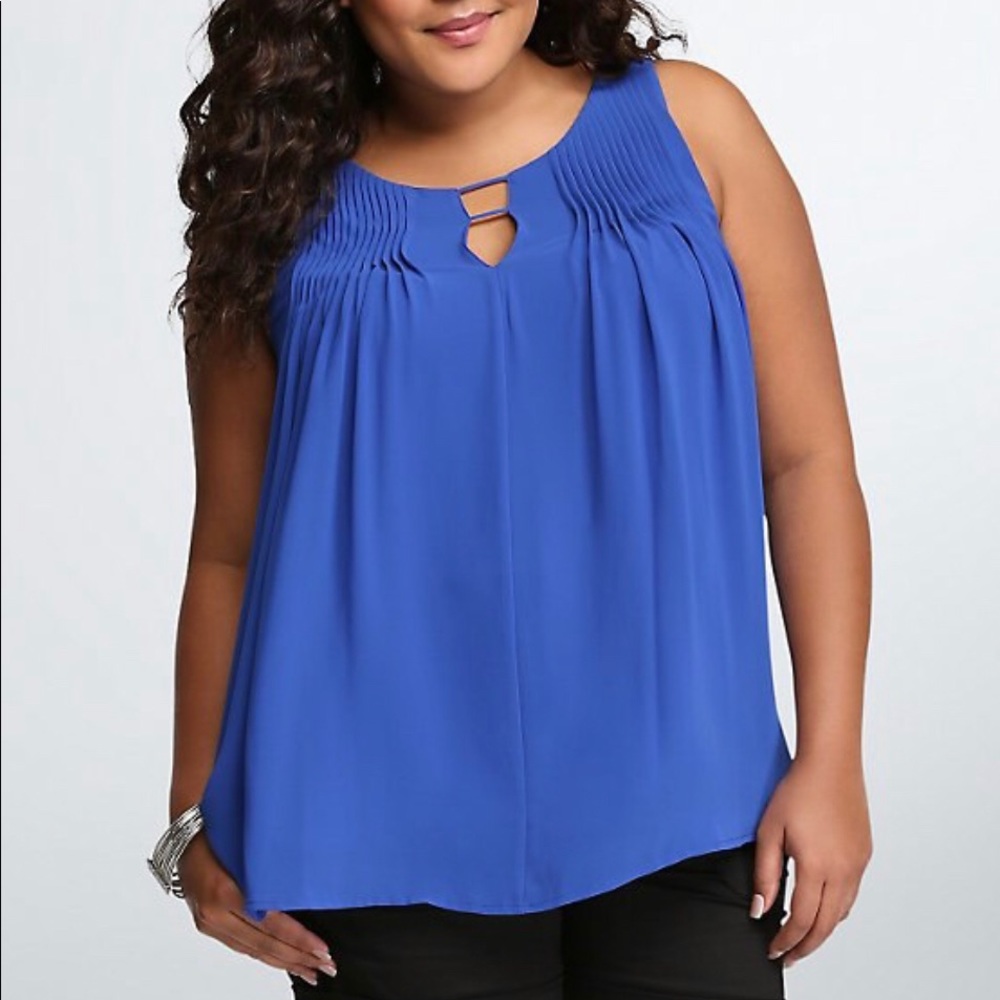 Pleated chiffon tank